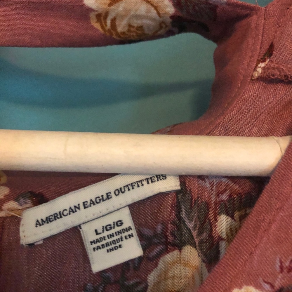 Top - Picture 2 of 2